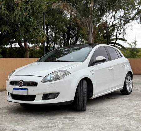 FIAT BRAVO 1.4 16V T-JET GASOLINA 4P MANUAL FIAT BRAVO 1.4 16V T-JET GASOLINA 4P MANUAL
